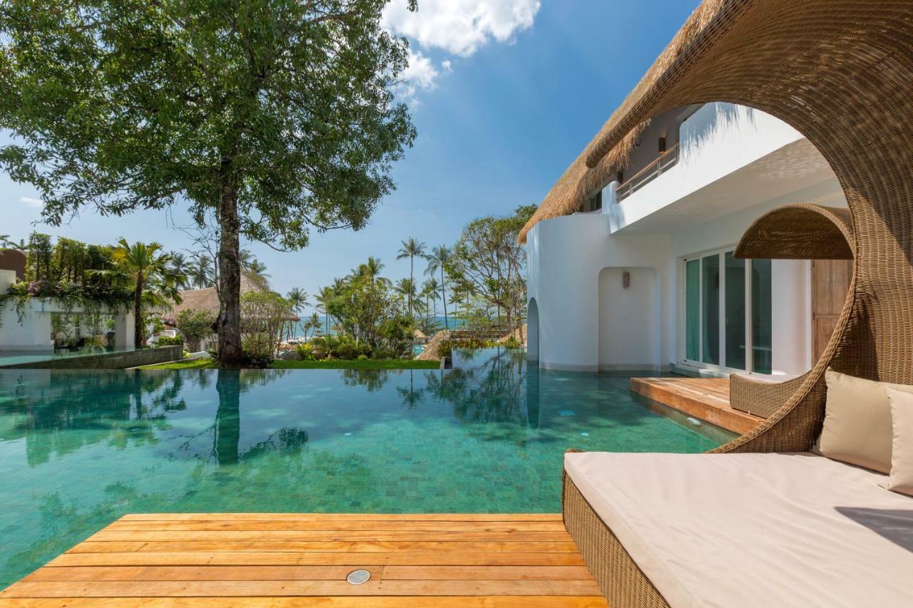 에덴 비치 리조트 앤 스파  카오락 외부 사진 The swimming pool at the hotel