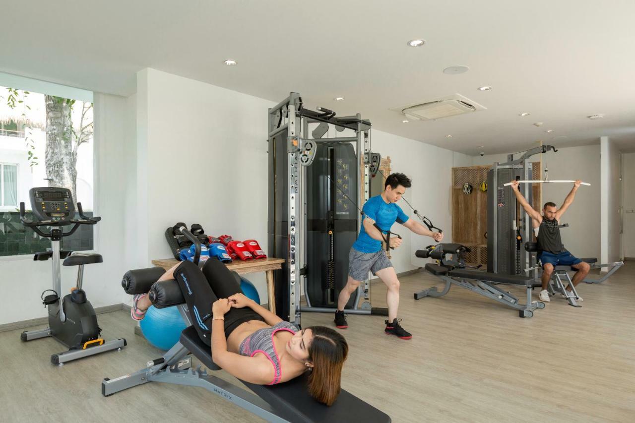 에덴 비치 리조트 앤 스파  카오락 외부 사진 The gym at the National Football Centre